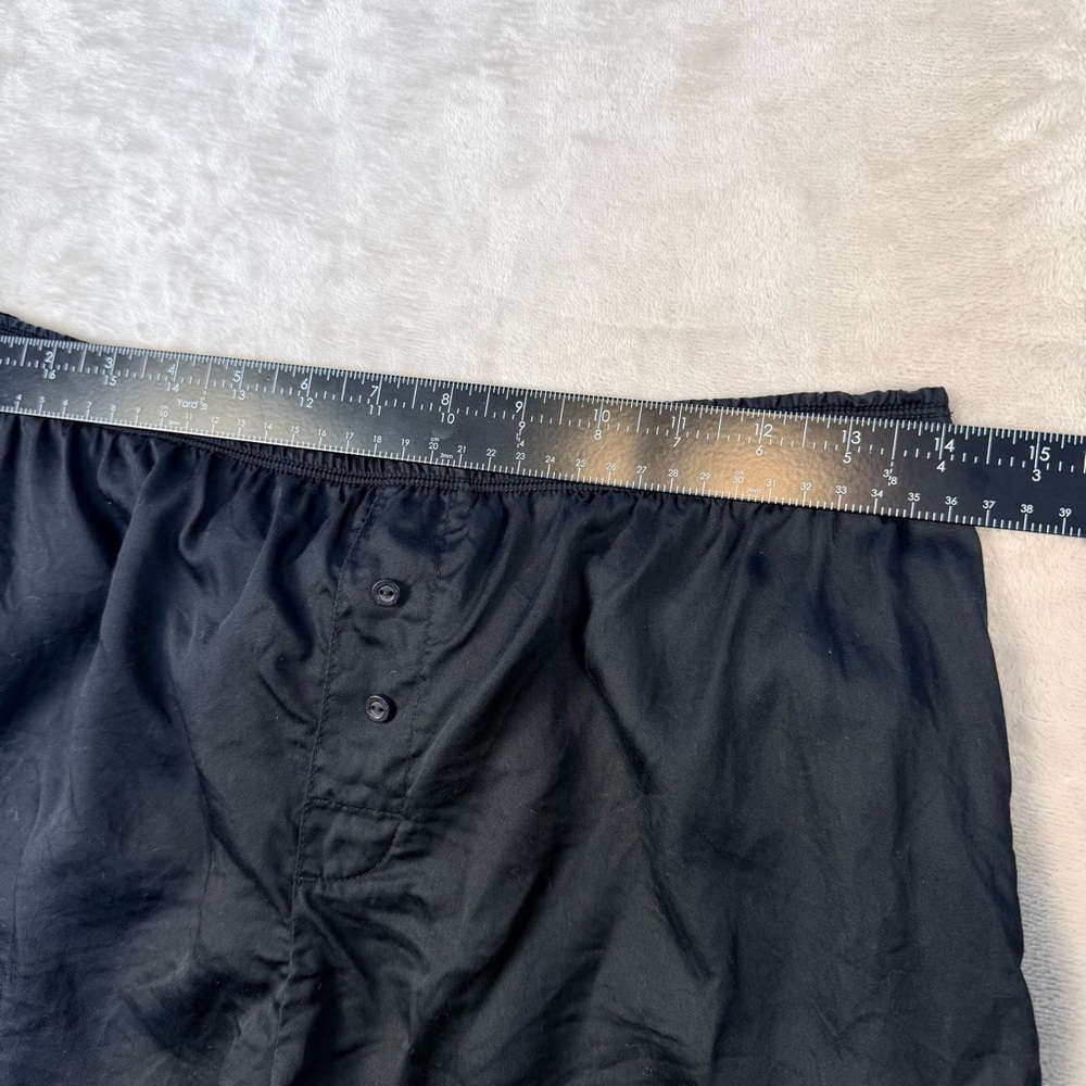 Victoria’s Secret PINK Y2K Rhinestone Skeleton Hands Sleep Shorts Size M - Picture 6 of 8